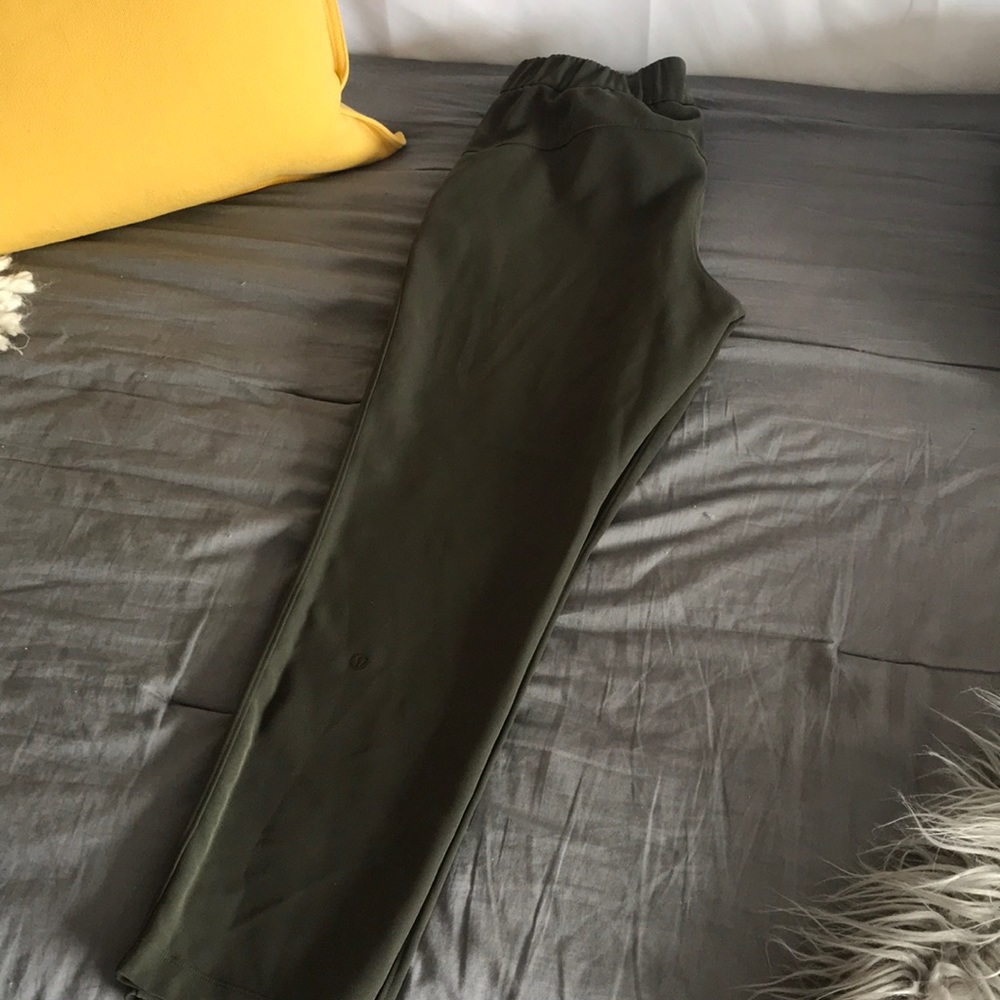Lululemon pants